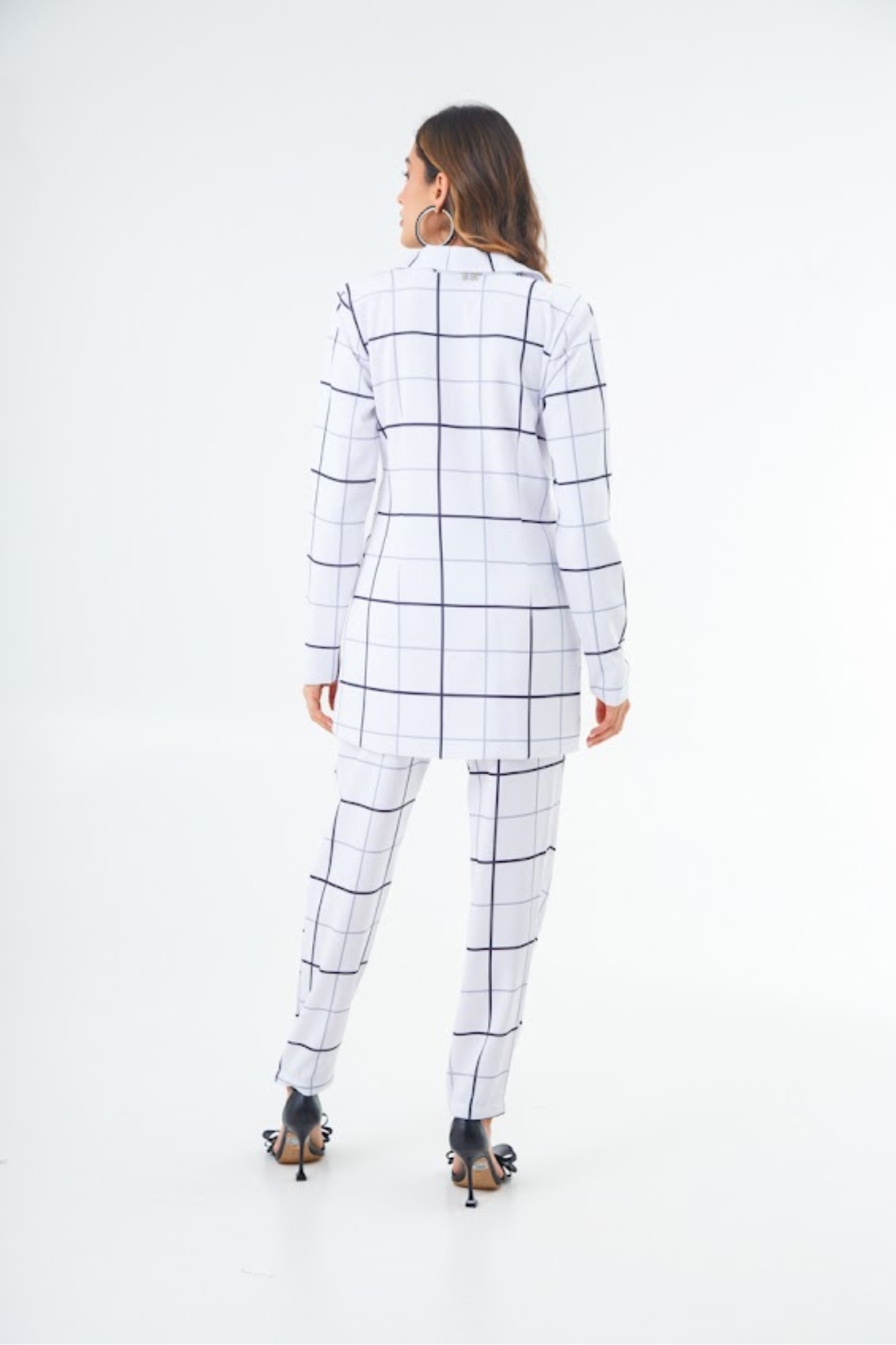 03 calca anya xadrez branco